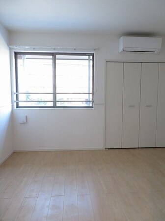 ランド フォレストIの物件内観写真